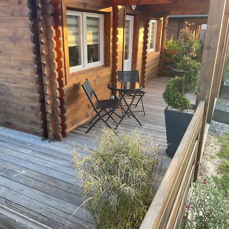 Вілла Le Chalet De Vacances Hermival-les-Vaux Екстер'єр фото